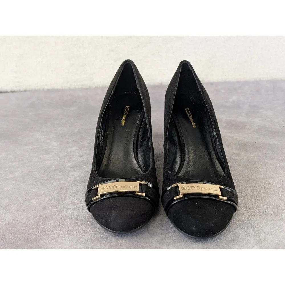 BCBGeneration Talica Black Suede Wedge Pumps Gold Buckle Shoes 7.5M PL-TALICA